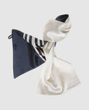HAUTE ACCESSORI Sciarpe su YOOXCOM