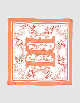 Confronta prezzi Dsquared2 accessori foulard su yoox.com
