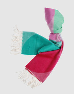 Confronta prezzi Ballantyne accessori sciarpe su yoox.com