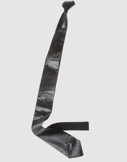 Web market place, le comparateur de prix du web: Lanvin   Cravates