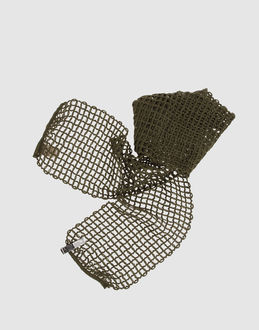 Confronta prezzi Diesel accessori sciarpe su yoox.com