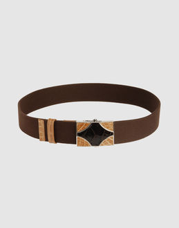 Confronta prezzi Prada accessori cinture su yoox.com