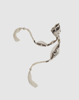 Confronta prezzi Emporio armani accessori sciarpe su yoox.com