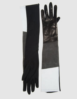 ISLO ISABELLA LORUSSO - Women - ACCESSORIES - Gloves on YOOX.COM