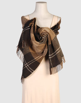Confronta prezzi Aquascutum accessori stole su yoox.com