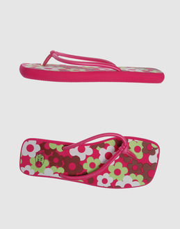 COLORS OF CALIFORNIA - MODE DE PLAGE - Sandales de plage sur YOOX.COM