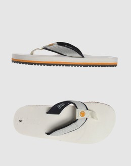 DVS SHOE COMPANY - MODE DE PLAGE - Sandales de plage sur YOOX.COM