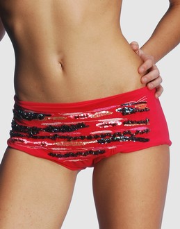 FISICO-Beach Couture - MODE DE PLAGE - Shorts sur YOOX.COM