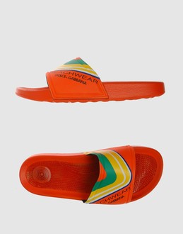 DOLCE & GABBANA BEACHWEAR - MODE DE PLAGE - Sandales de plage sur YOOX.COM