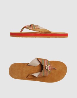 Julius & friends by paul frank mode de plage sandales de plage
