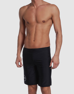 SPEEDO by COMME des GAR�ONS - MODA MARE - Boxer da mare - su YOOX.COM