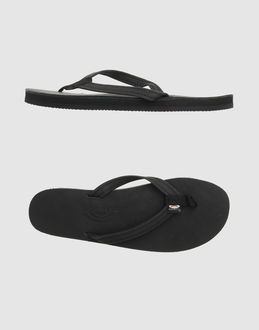 RAINBOW MODA MARE Sandali da mare su YOOX.COM