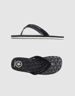 CONVERSE - MODE DE PLAGE - Sandales de plage - sur YOOX.COM