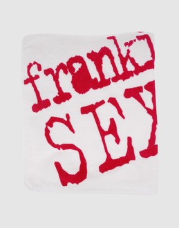 Frankie morello sexywear mode de plage serviette de plage