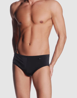 JOHN RICHMOND BEACHWEAR MODA MARE Slip mare su YOOX.COM