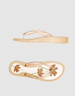 GRENDHA - SWIMWEAR - Beach sandals - on YOOX.COM
