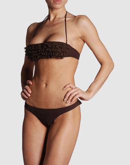 Sucrette mode de plage maillots deux pi&egrave;ces