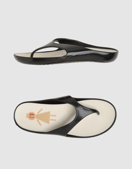 OFFICINE RIUNITE SWIMWEAR Beach sandals on YOOXCOM