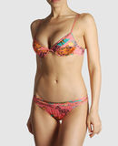 Comparez les prix Blumarine beachwear - mode de plage - maillots deux pi�ces sur yoox.com