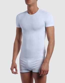 EMPORIO ARMANI UNDERWEAR - メンズ - 下着・アンダーウェア - アンダーシャツ on YOOX.COM