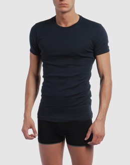 EMPORIO ARMANI UNDERWEAR - メンズ - 下着・アンダーウェア - アンダーシャツ on YOOX.COM