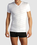 Comparez les prix Diesel - lingerie - maillots de corps avec manches sur yoox.com