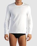 Comparez les prix Dolce & gabbana underwear - lingerie - maillots de corps avec manches sur yoox.com