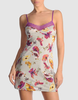  - lingerie - chemises de nuit - sur yoox.com