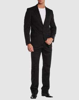 Confronta prezzi Dolce & gabbana abiti abiti su yoox.com