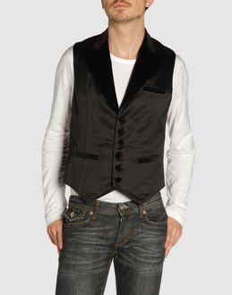 Confronta prezzi Cnc costume national abiti gilet su yoox.com