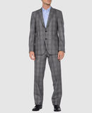 Comparez les prix Piombo - costumes - costumes sur yoox.com