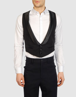  - costumes - gilets - sur yoox.com