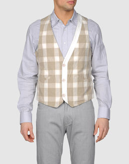  - costumes - gilets - sur yoox.com