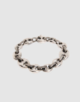 Confronta prezzi Ugo cacciatori gioielli e orologi bracciali su yoox.com