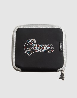 ONYX - レディース - ギフト/贈り物 - 財布 on YOOX.COM