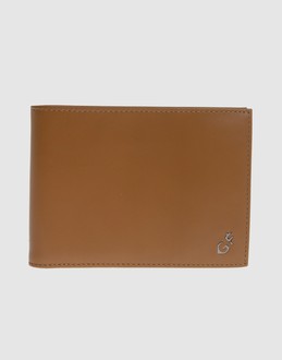 GF FERRE' - メンズ - ギフト/贈り物 - 財布 on YOOX.COM