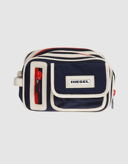 Diesel objets trousses de toilette