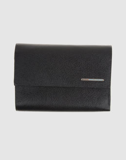 PIQUADRO - レディース - ギフト/贈り物 - 財布 on YOOX.COM