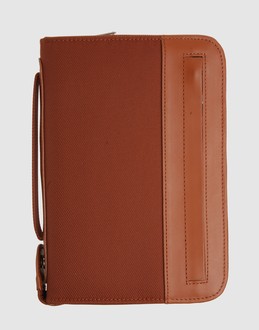 PIQUADRO - Unisex - ギフト/贈り物 - ブックカバー on YOOX.COM