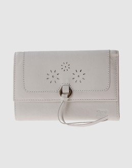 Web market place, le comparateur de prix du web: ZIPPO - OBJETS - Portefeuilles