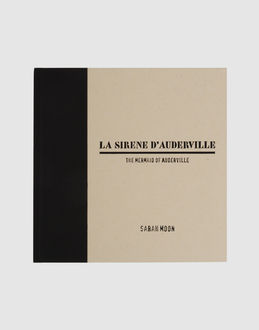 LES TROIS OURSES - Photography - at YOOX.COM