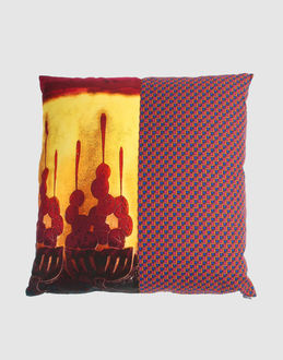 HOME ACCESSORIES Cushions UNISEX on YOOX.COM