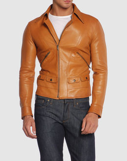 Confronta prezzi Gucci abbigliamento pelle capispalla pelle su yoox.com